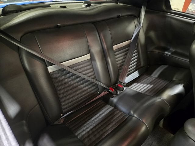 2003 Ford Mustang Premium Mach 1
