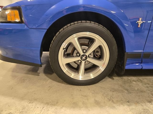 2003 Ford Mustang Premium Mach 1