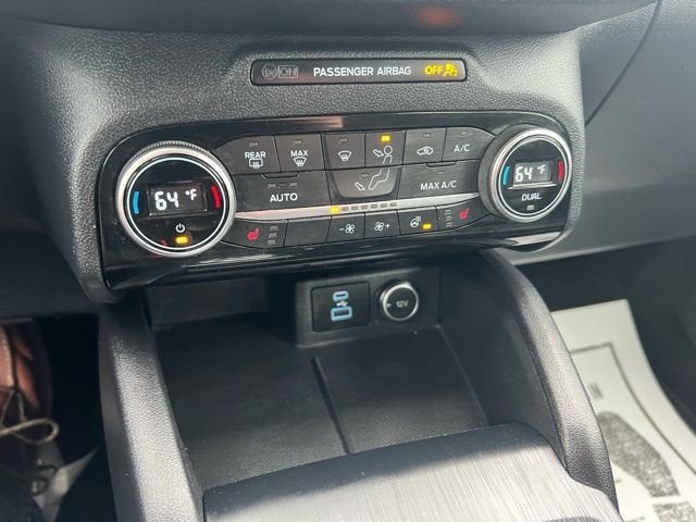 2021 Ford Escape Titanium