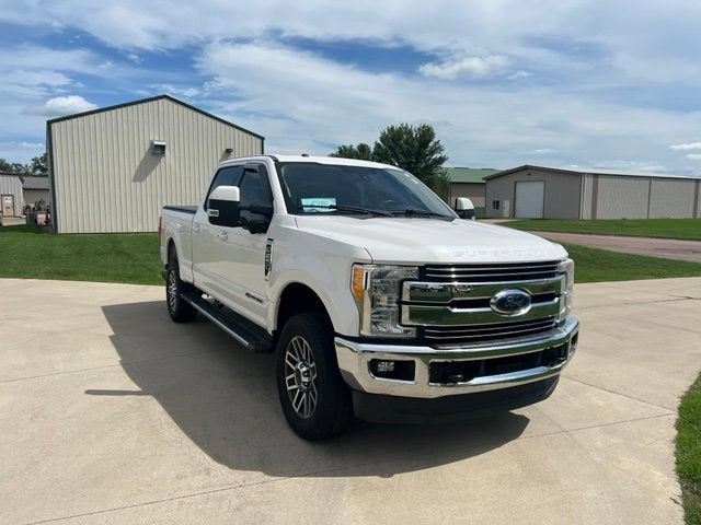 2017 Ford Super Duty F-250 SRW Lariat