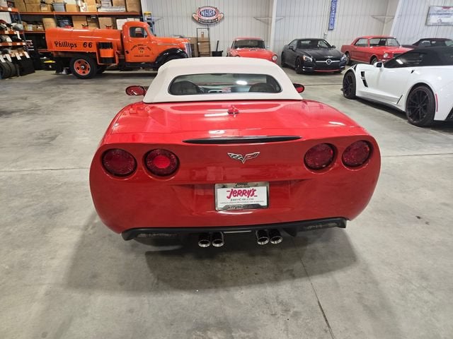 2005 Chevrolet Corvette BASE