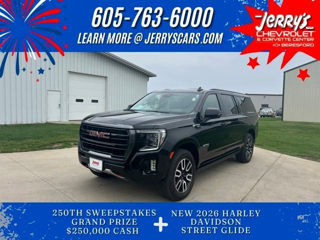 2023 GMC Yukon 4WD AT4's photo