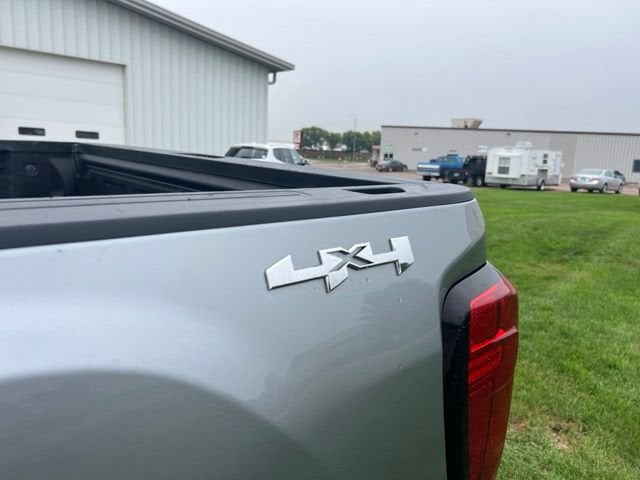 2025 GMC Sierra 3500 HD SLE