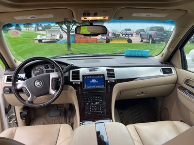 2011 Cadillac Escalade Premium