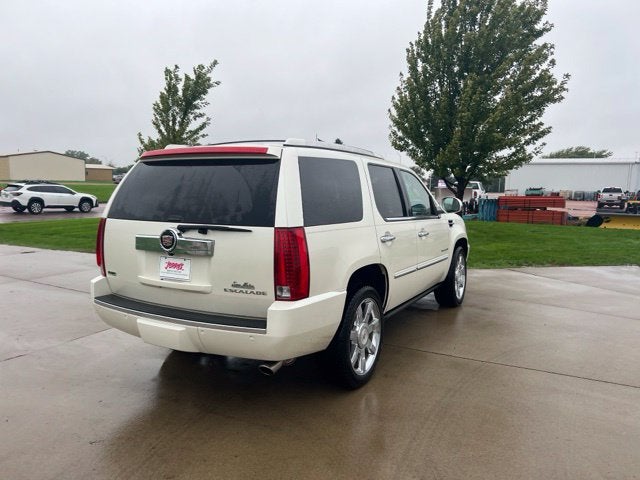 2011 Cadillac Escalade Premium