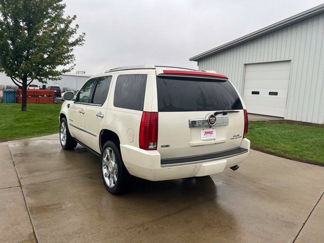2011 Cadillac Escalade Premium