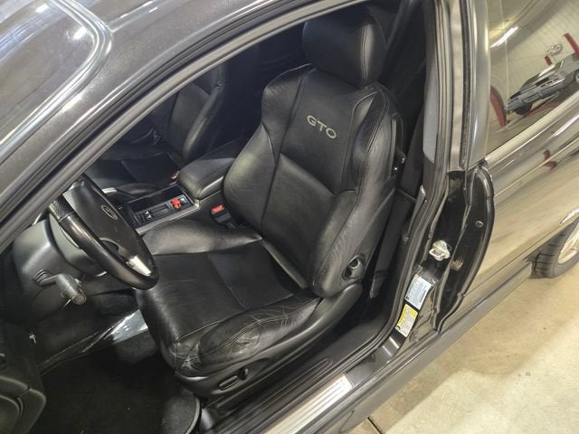 2006 Pontiac GTO BASE