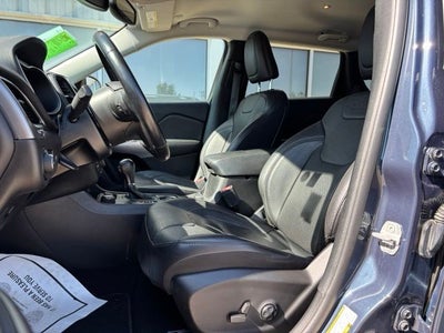 2021 Jeep Cherokee Latitude Lux