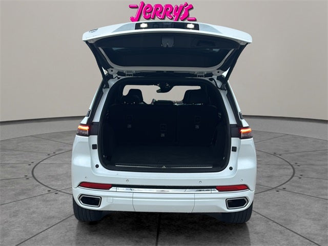 2024 Jeep Grand Cherokee Overland