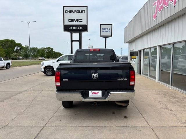 2016 RAM 1500 SLT