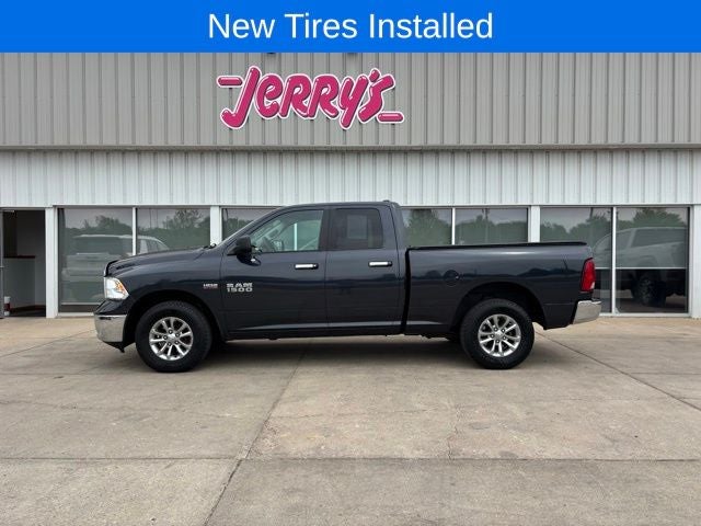 2016 RAM 1500 SLT