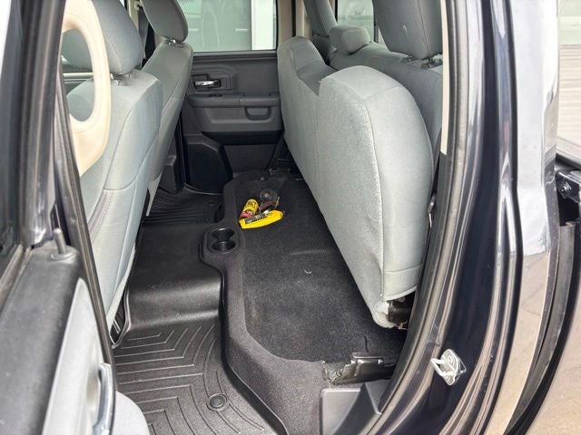 2016 RAM 1500 SLT