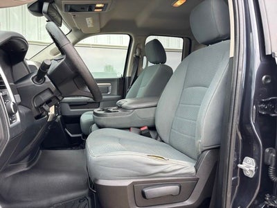 2016 RAM 1500 SLT