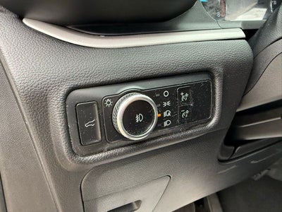 2023 Ford Explorer XLT 202A