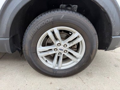 2023 Ford Explorer XLT 202A