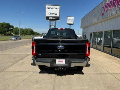 2025 Ford F-350SD Lariat