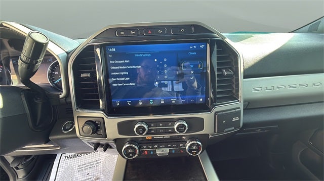 2022 Ford F-350SD Lariat