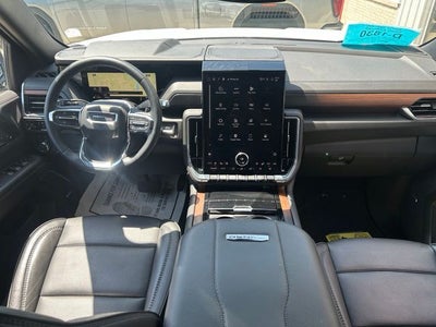 2025 GMC Yukon XL Denali