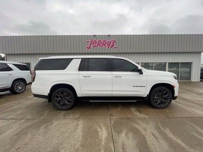 2023 Chevrolet Suburban Premier