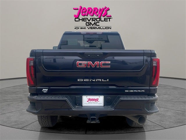 2024 GMC Sierra 2500HD Denali