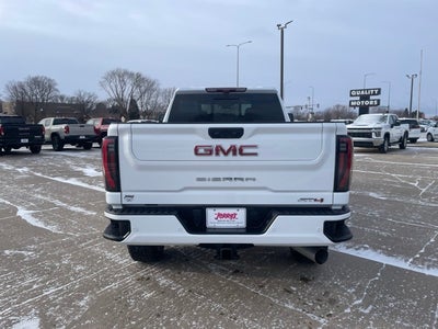 2025 GMC Sierra 2500HD AT4
