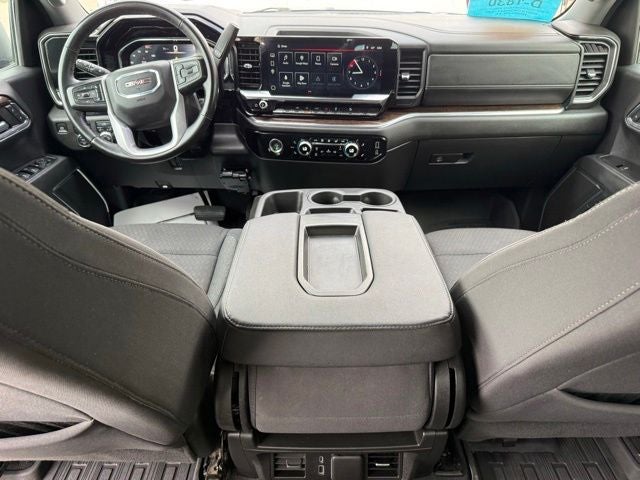2024 GMC Sierra 1500 SLE