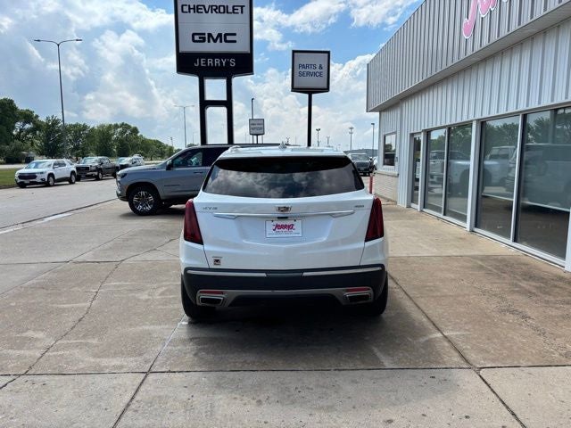 2022 Cadillac XT5 Premium Luxury