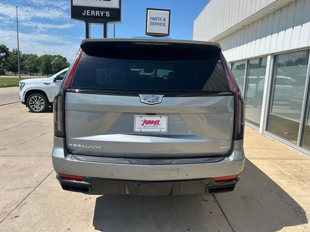 2024 Cadillac Escalade Sport