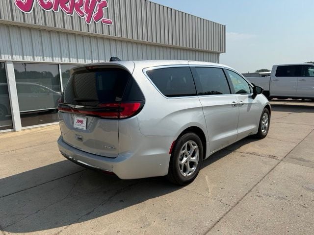 2024 Chrysler Pacifica Limited