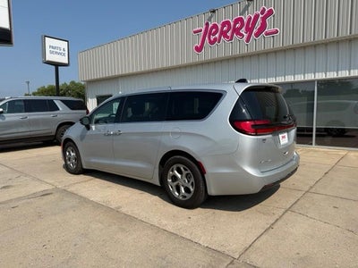 2024 Chrysler Pacifica Limited
