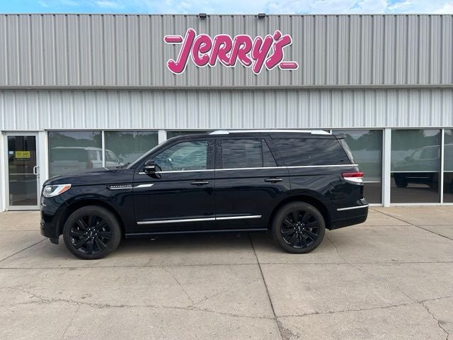2023 Lincoln Navigator Reserve