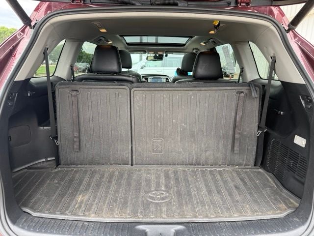 2016 Toyota Highlander Limited Platinum V6