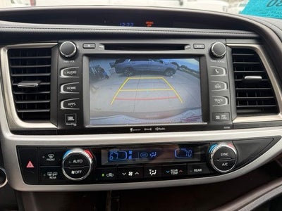 2016 Toyota Highlander Limited Platinum V6