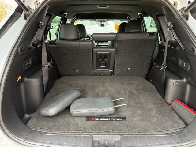 2023 Mitsubishi Outlander SE Black Edition