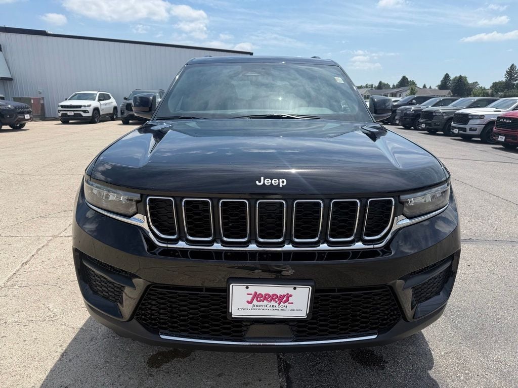 2026 Jeep Grand Cherokee Laredo X