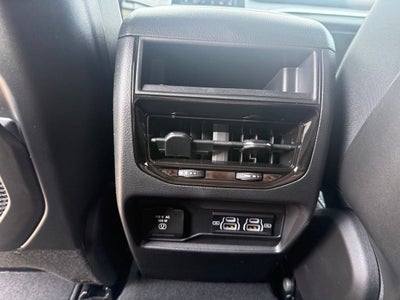 2026 Jeep Grand Cherokee Laredo X