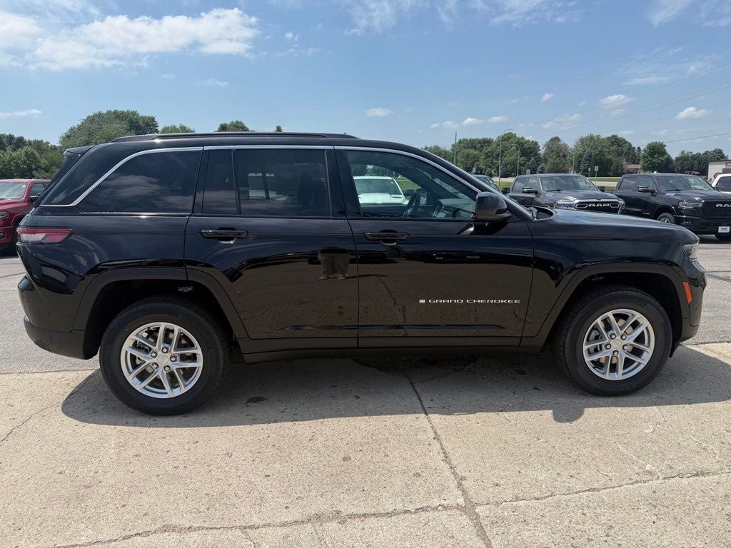 2026 Jeep Grand Cherokee Laredo X