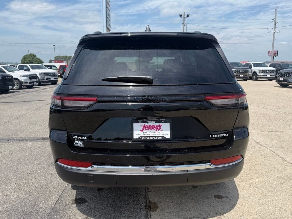 2026 Jeep Grand Cherokee Laredo X