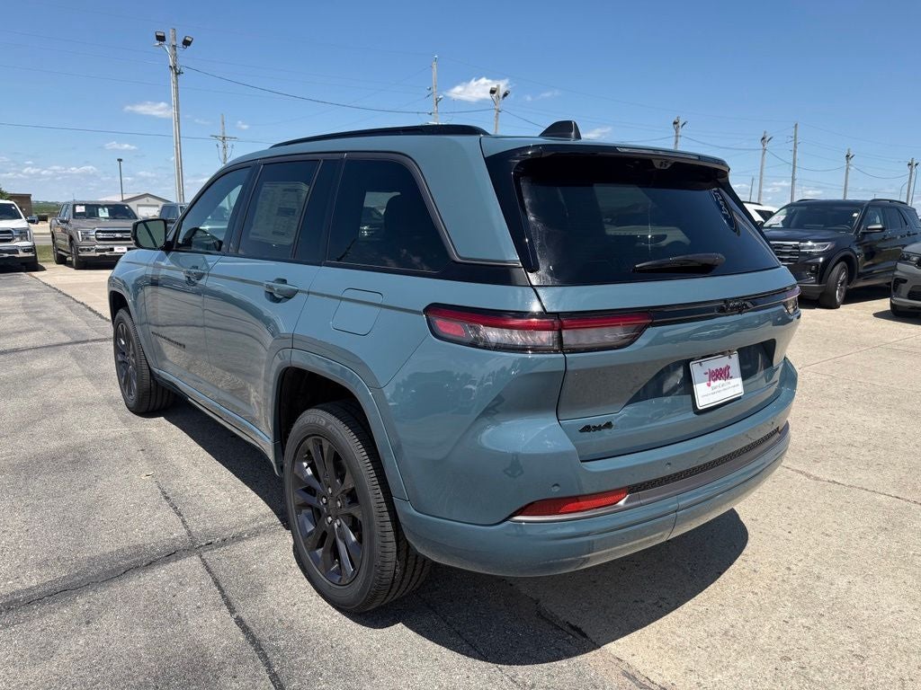 2026 Jeep Grand Cherokee Limited Reserve