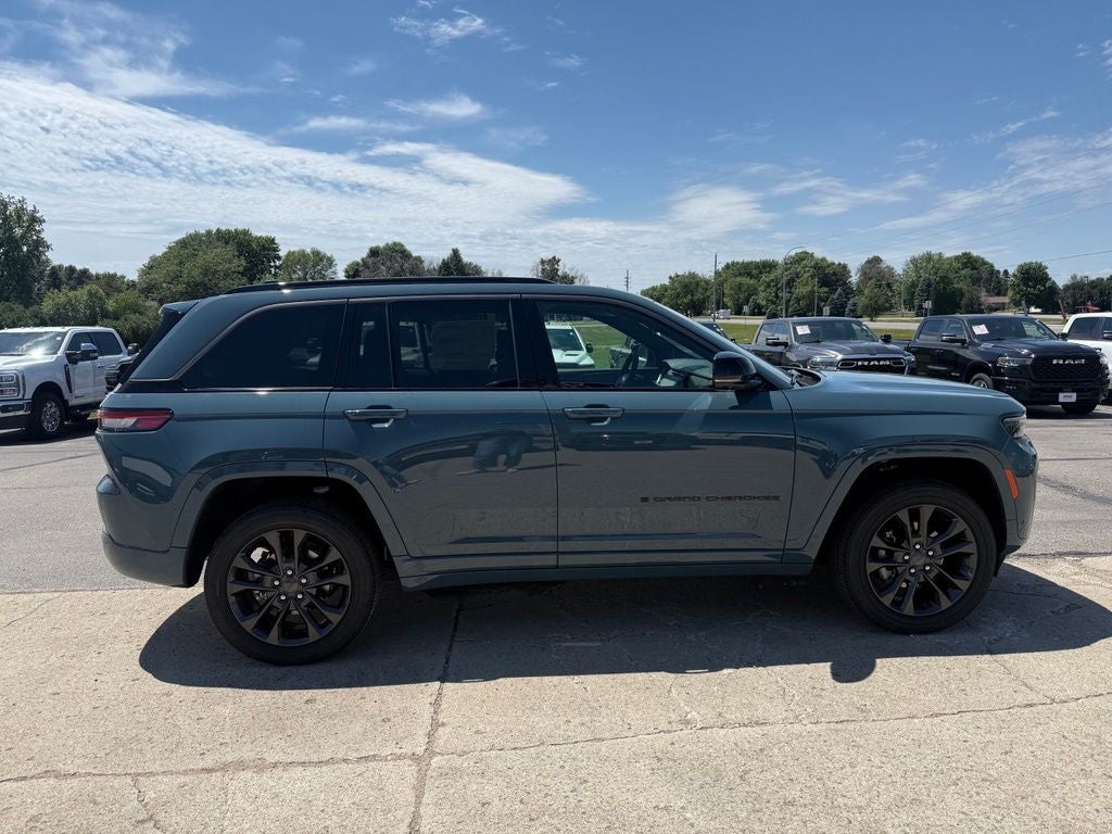 2026 Jeep Grand Cherokee Limited Reserve