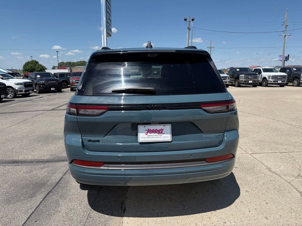 2026 Jeep Grand Cherokee Limited Reserve