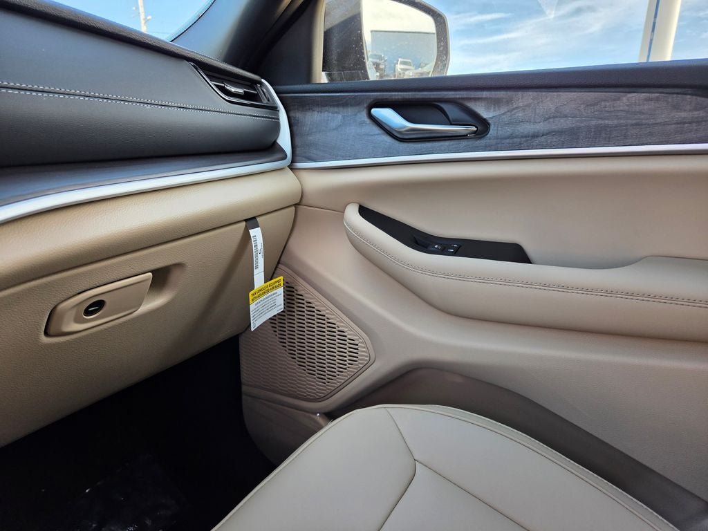 2027 Jeep Grand Cherokee Limited