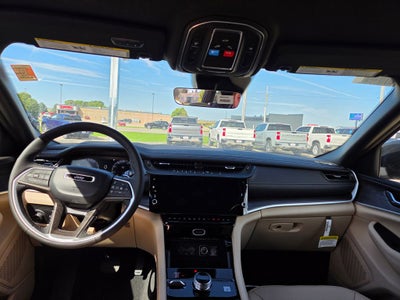 2027 Jeep Grand Cherokee Limited