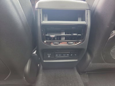 2027 Jeep Grand Cherokee Limited Reserve