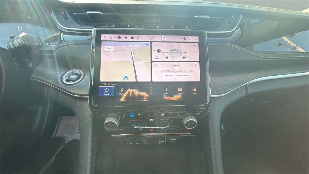 2022 Jeep Grand Cherokee Overland