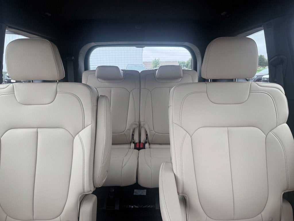 2027 Jeep Grand Cherokee L Limited