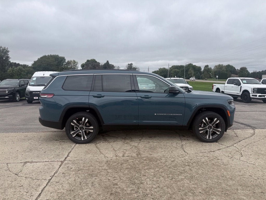 2027 Jeep Grand Cherokee L Limited