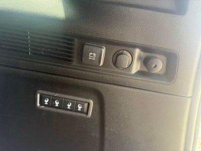 2025 Jeep Wagoneer L Base