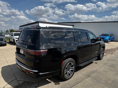 2025 Jeep Wagoneer L Base
