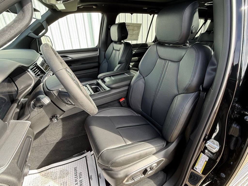 2026 Jeep Grand Wagoneer L Limited Reserve